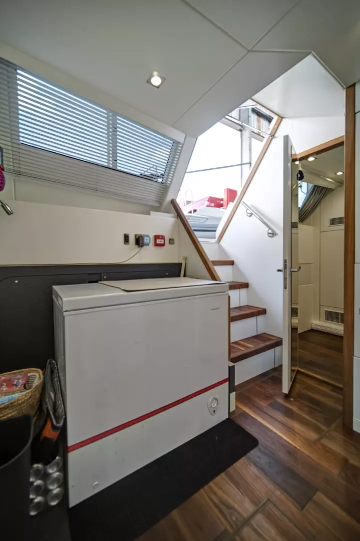 2019 Sunseeker 86 Yacht - Image 68
