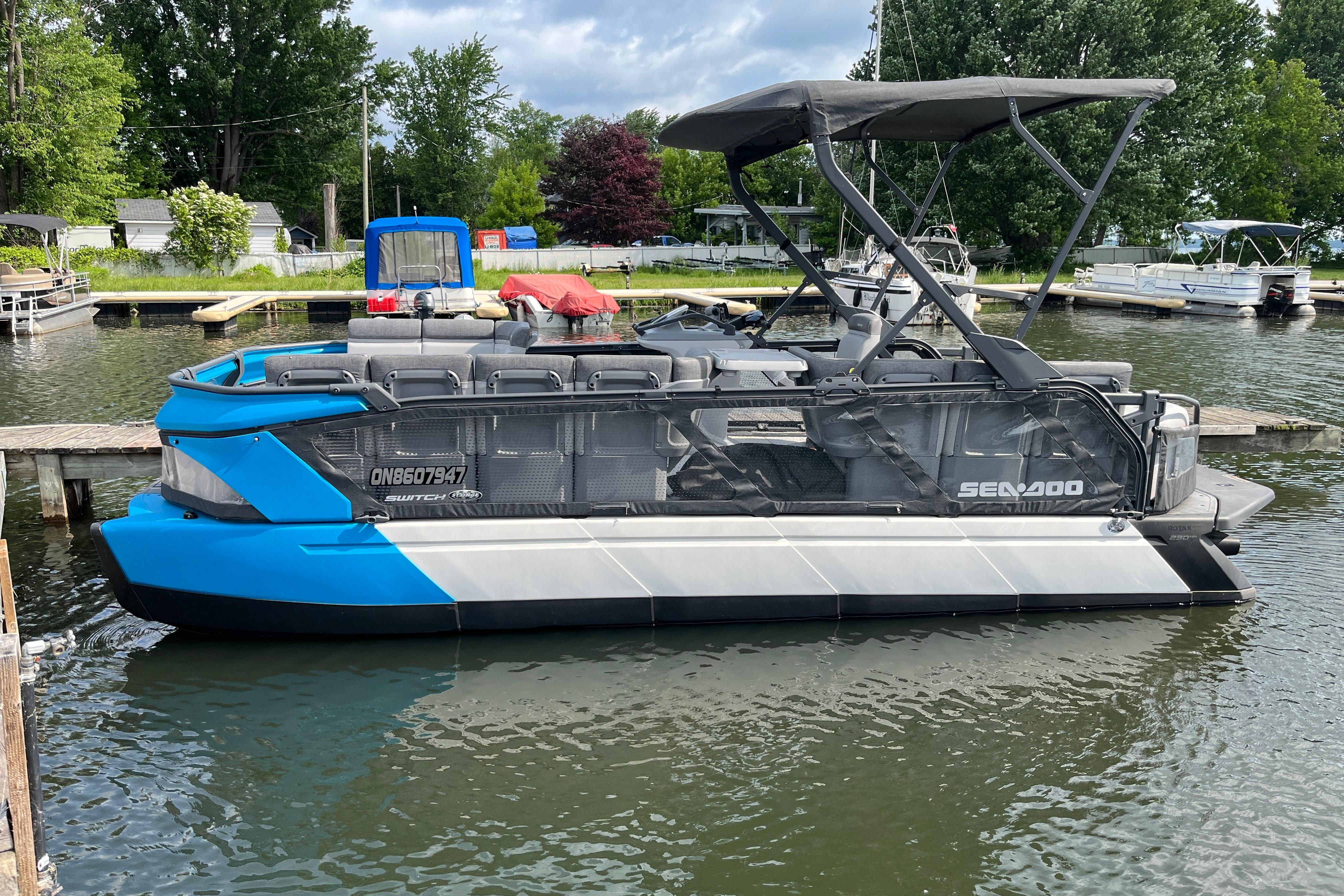 2023 Sea-Doo Switch Sport 21
