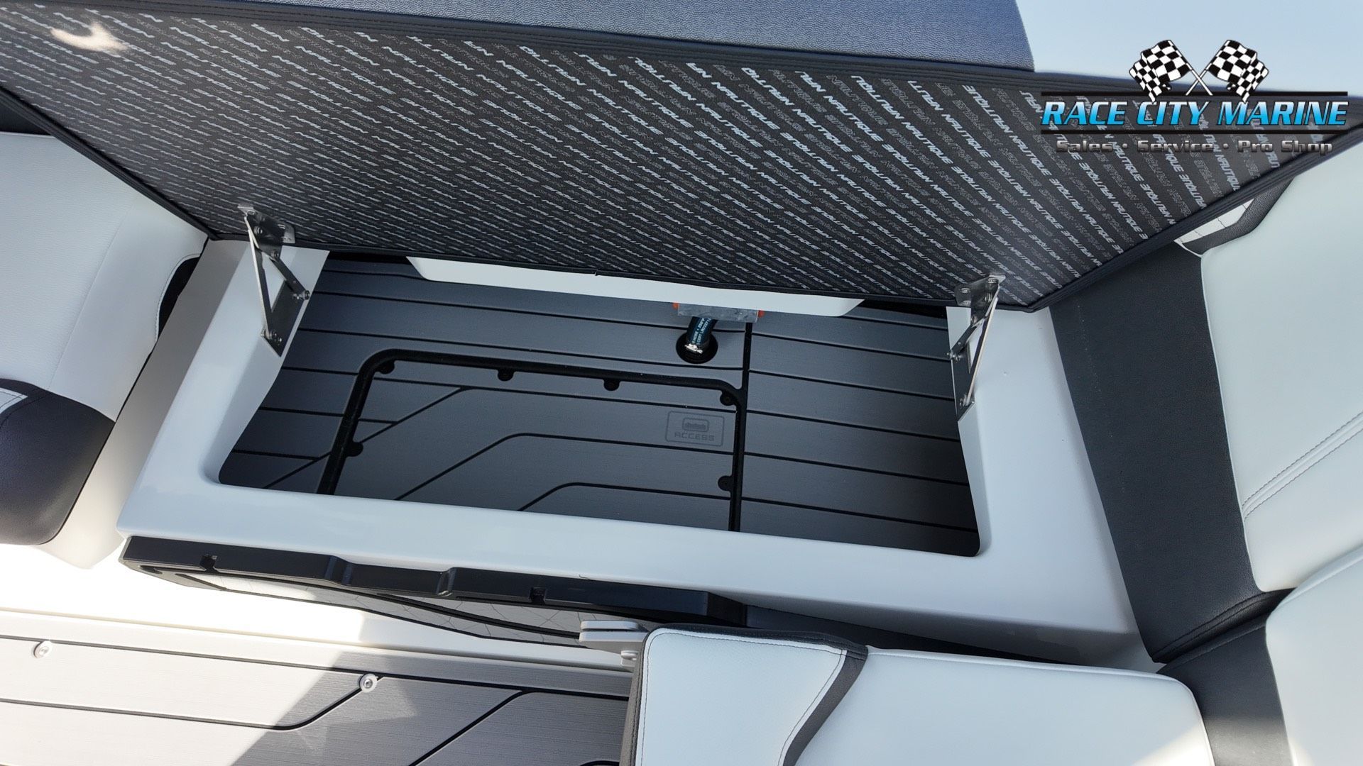 2026 Nautique G23 - 10