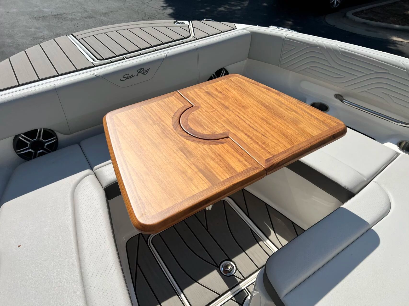 2026 Sea Ray SDX270 SURF - 44
