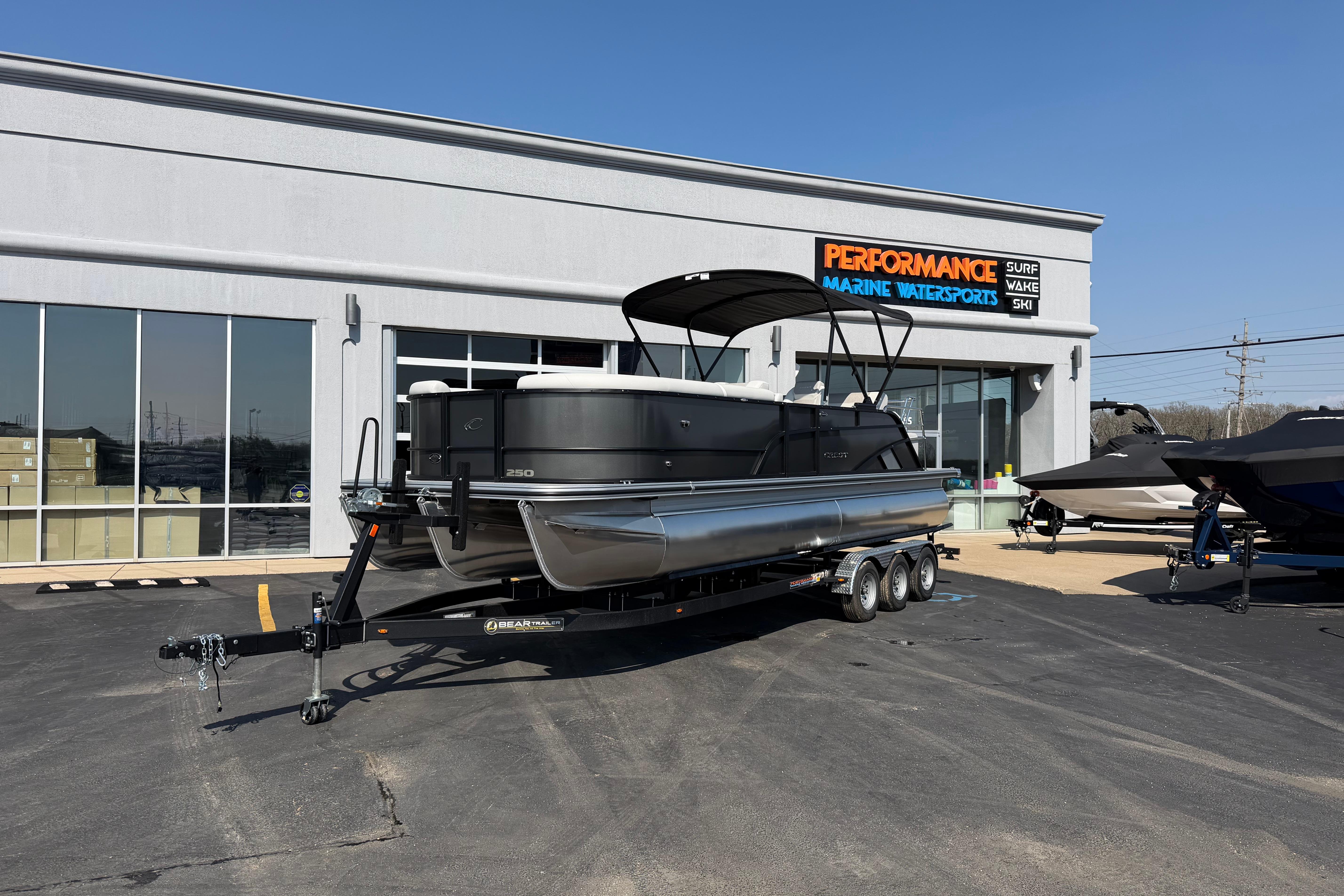2026 Crest Conquest 250 SLSC