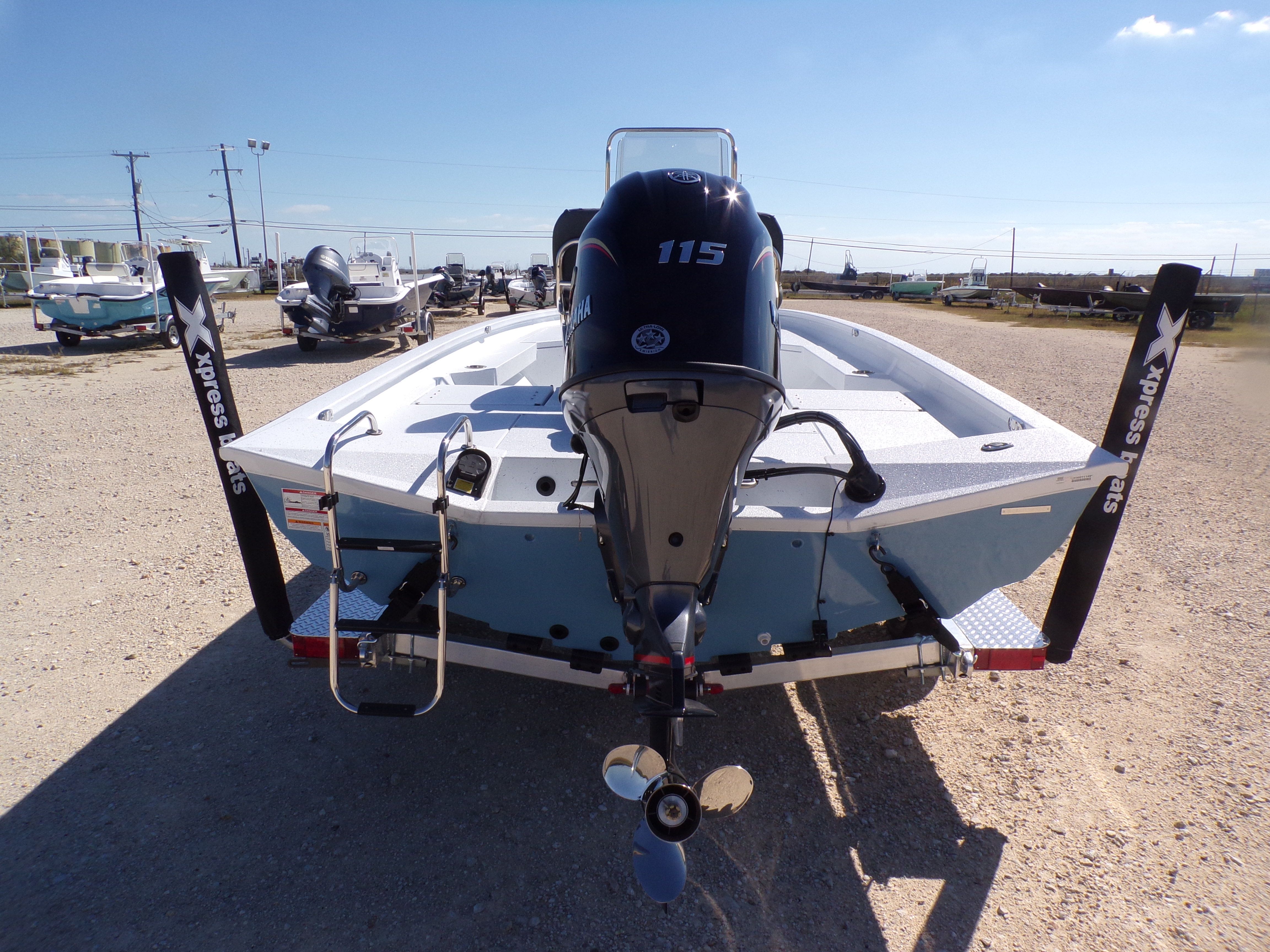 2026 Xpress H20B Bay - 9