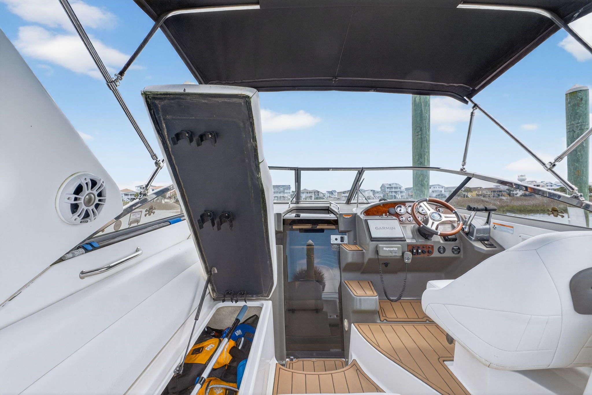 2007 Regal 2860 Window Express - 21