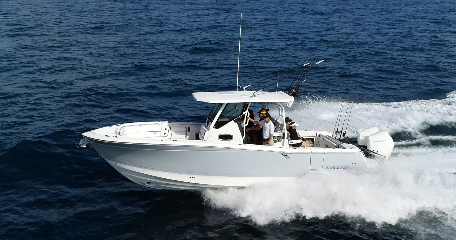 2027 Blackfin 302 CC - Image 11