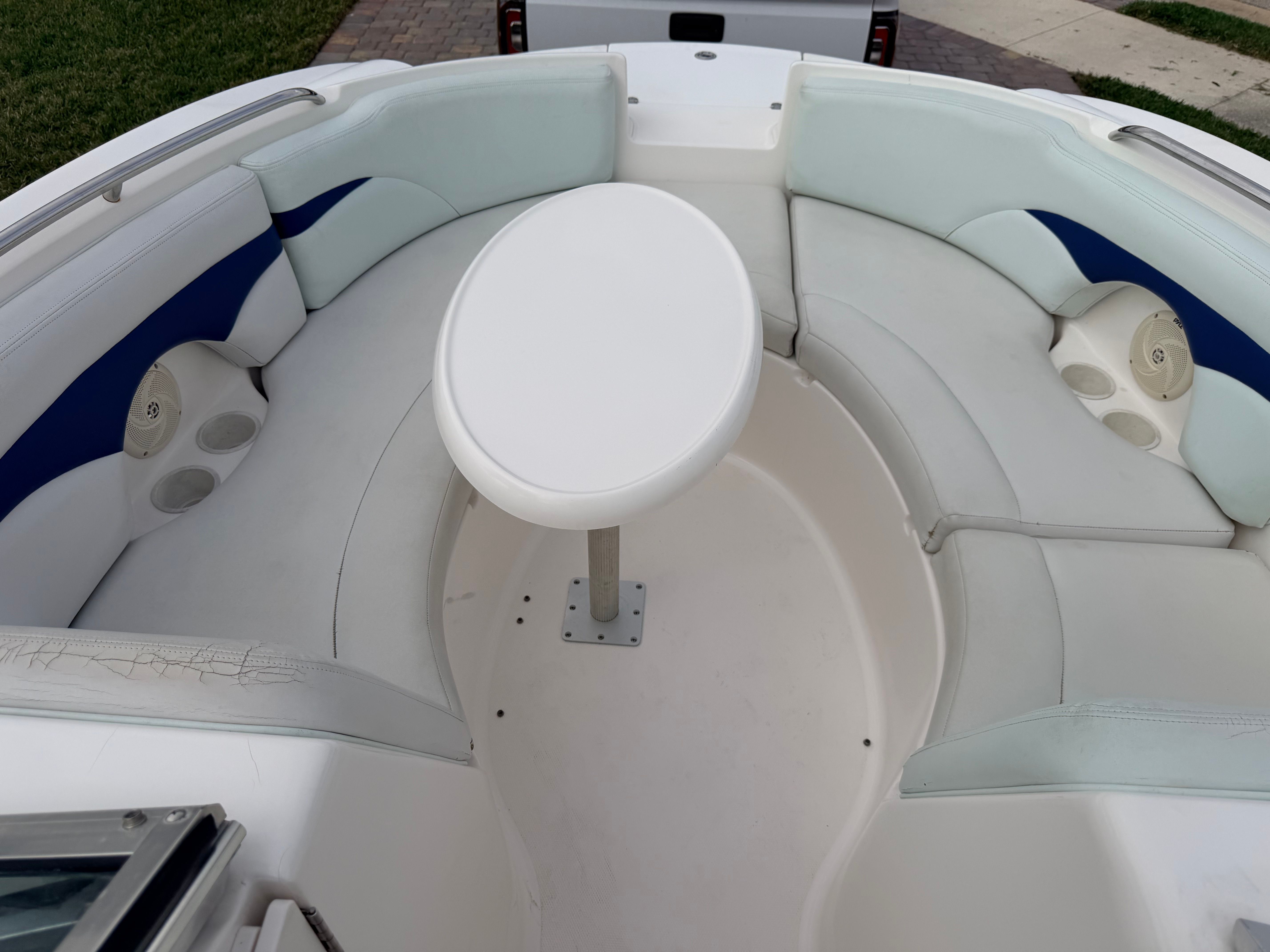 2002 Chaparral Sunesta 243 - 16