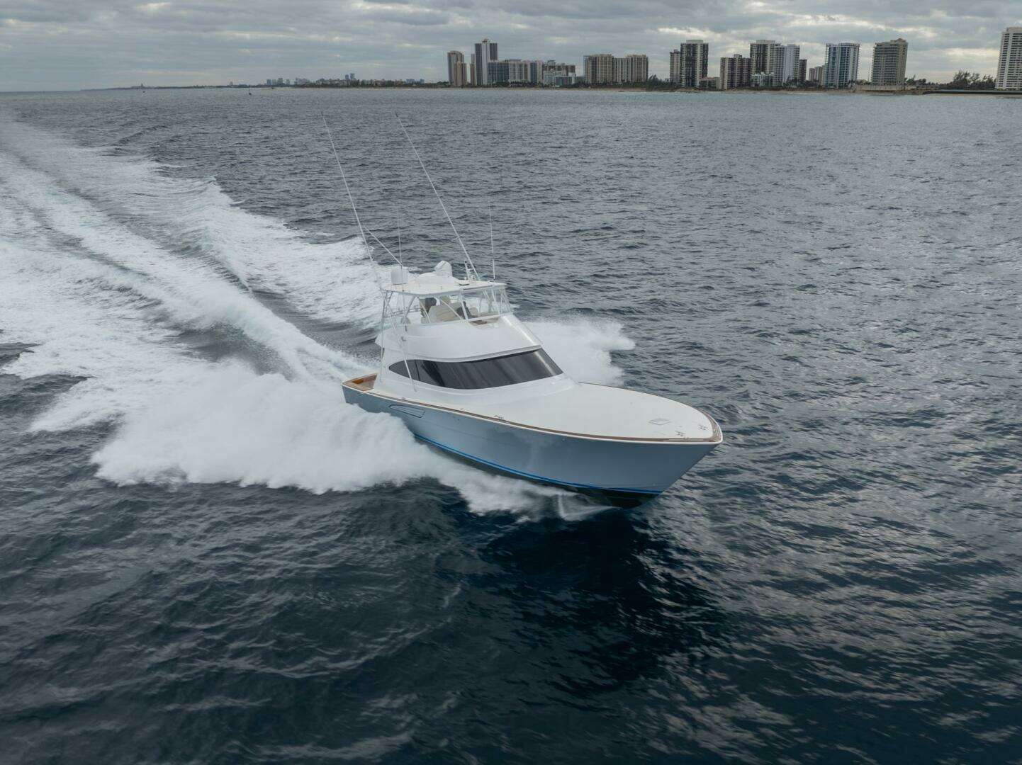 2026 Viking 68 Convertible - Image 2
