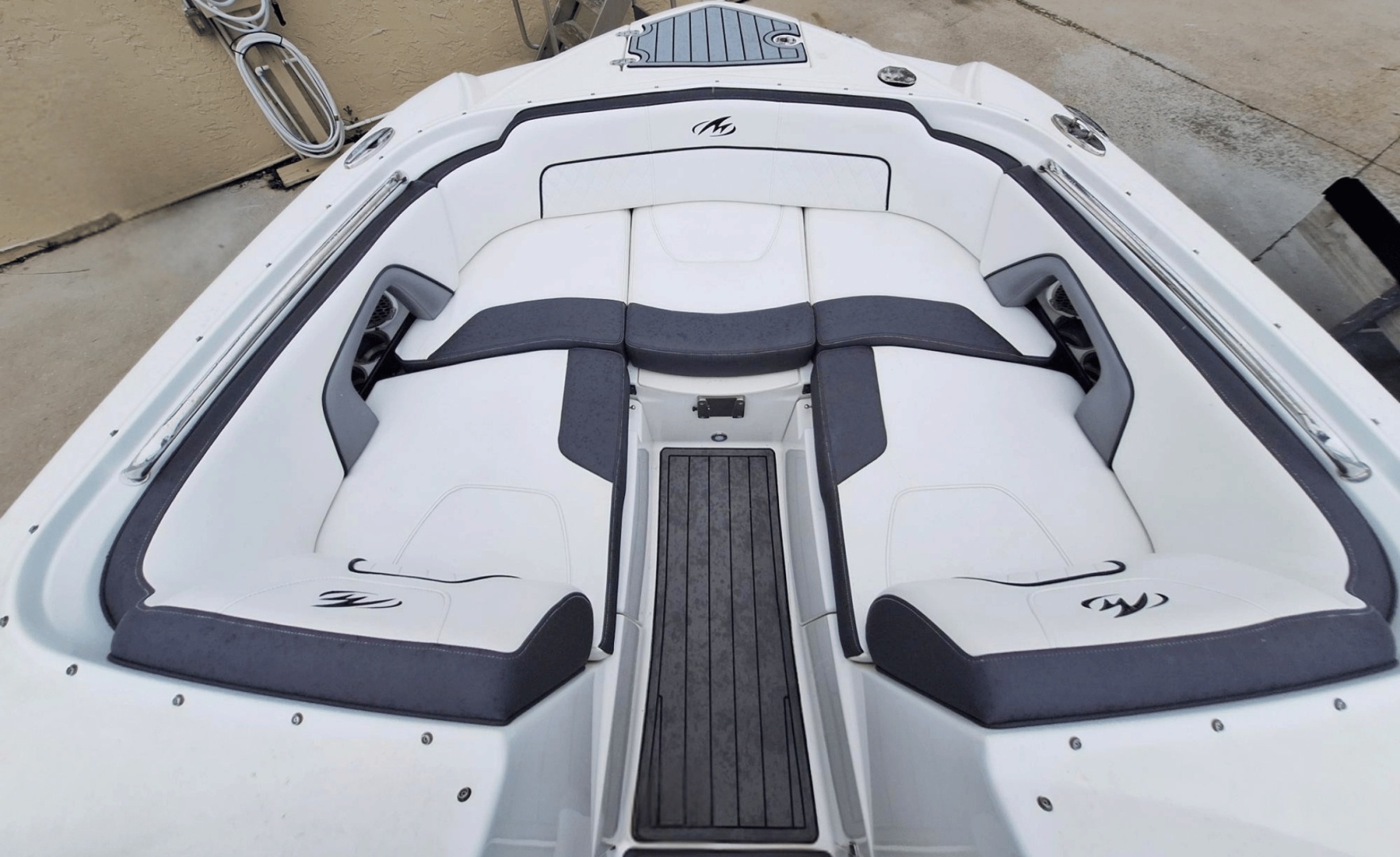 2019 Monterey M45 - Image 18