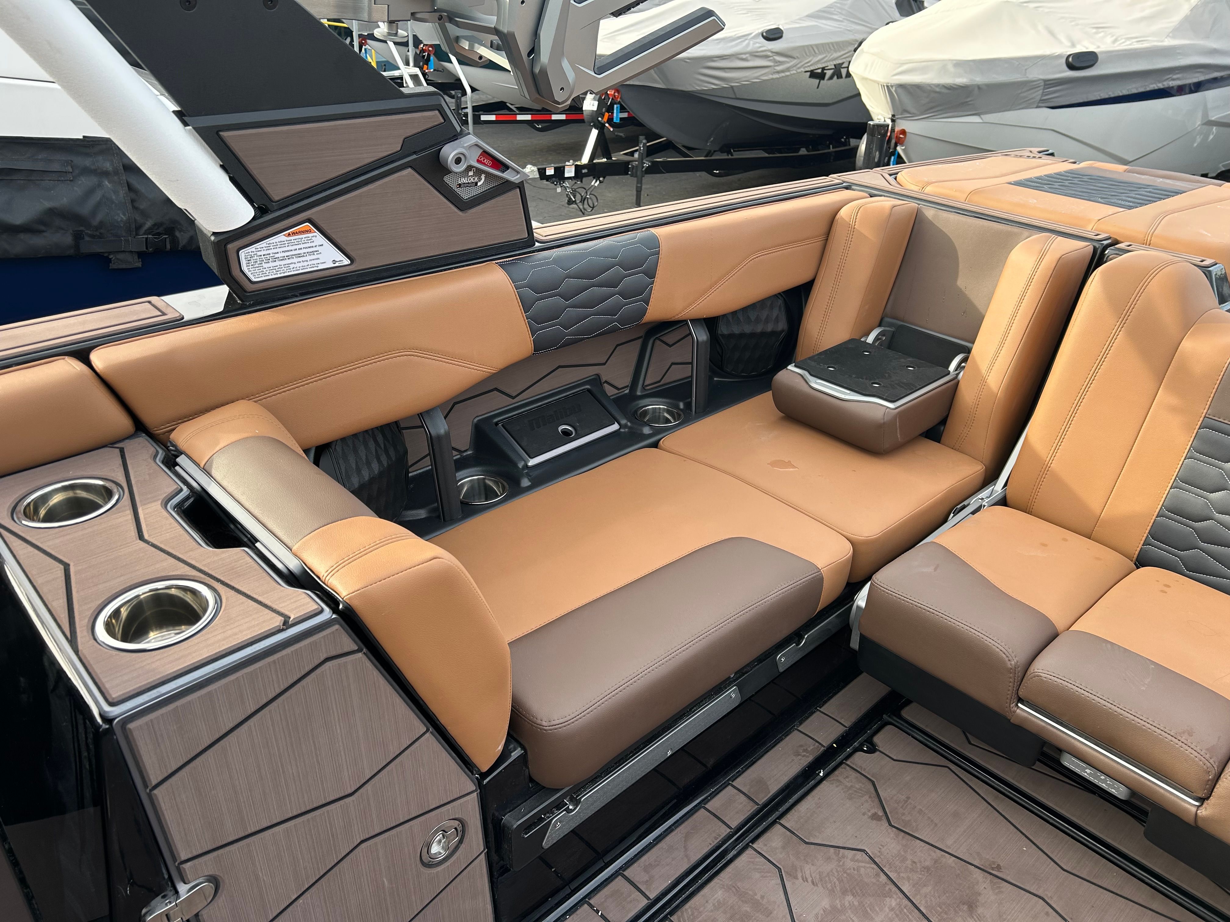 2026 MALIBU 24 MXZ - Image 12