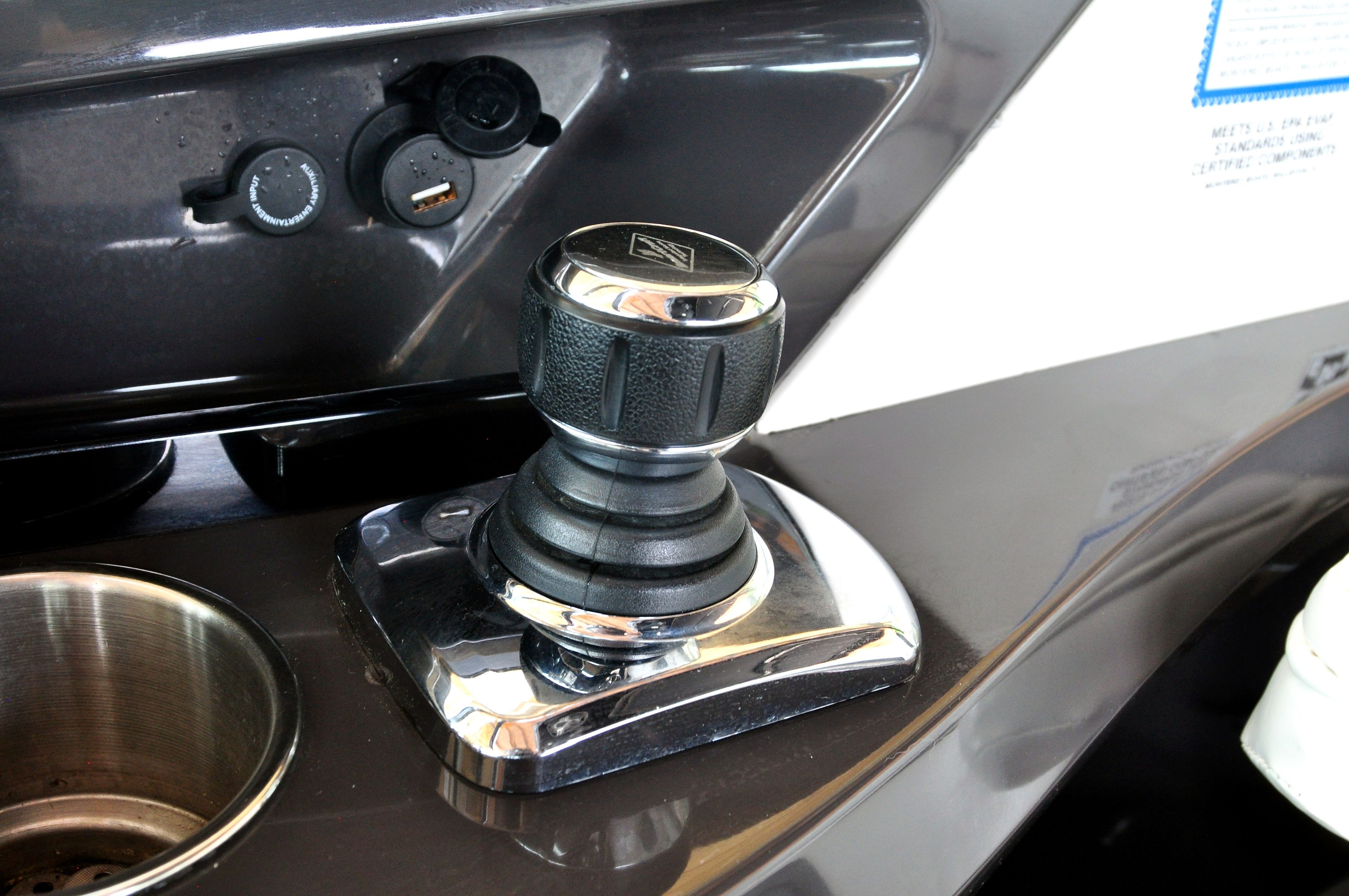 2014 Monterey 328SS Super Sport - 3