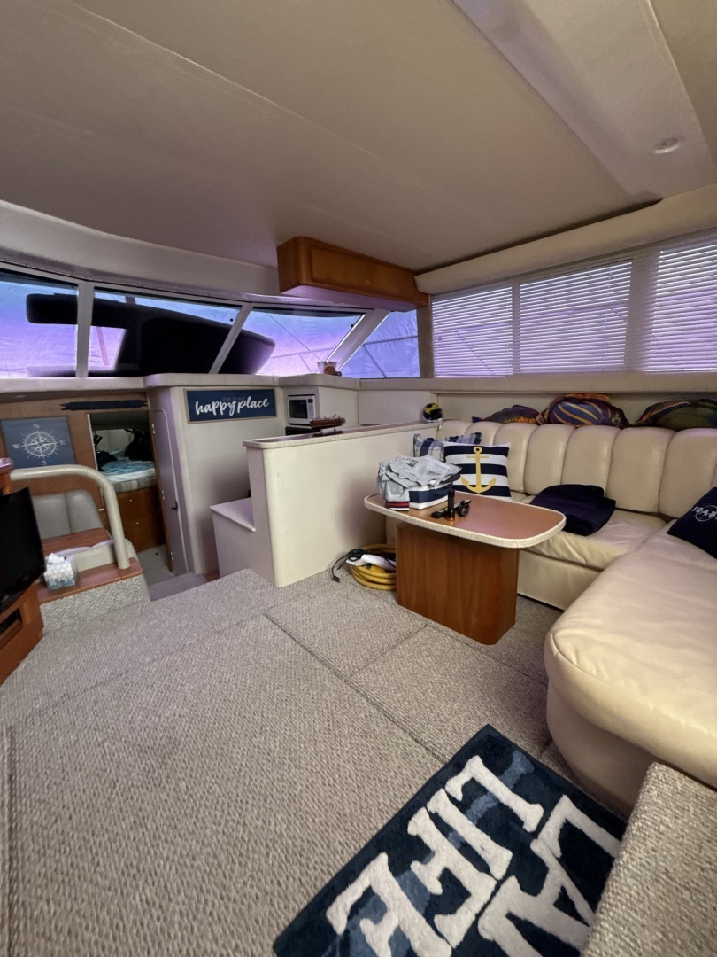 1999 Silverton 422 - Image 105