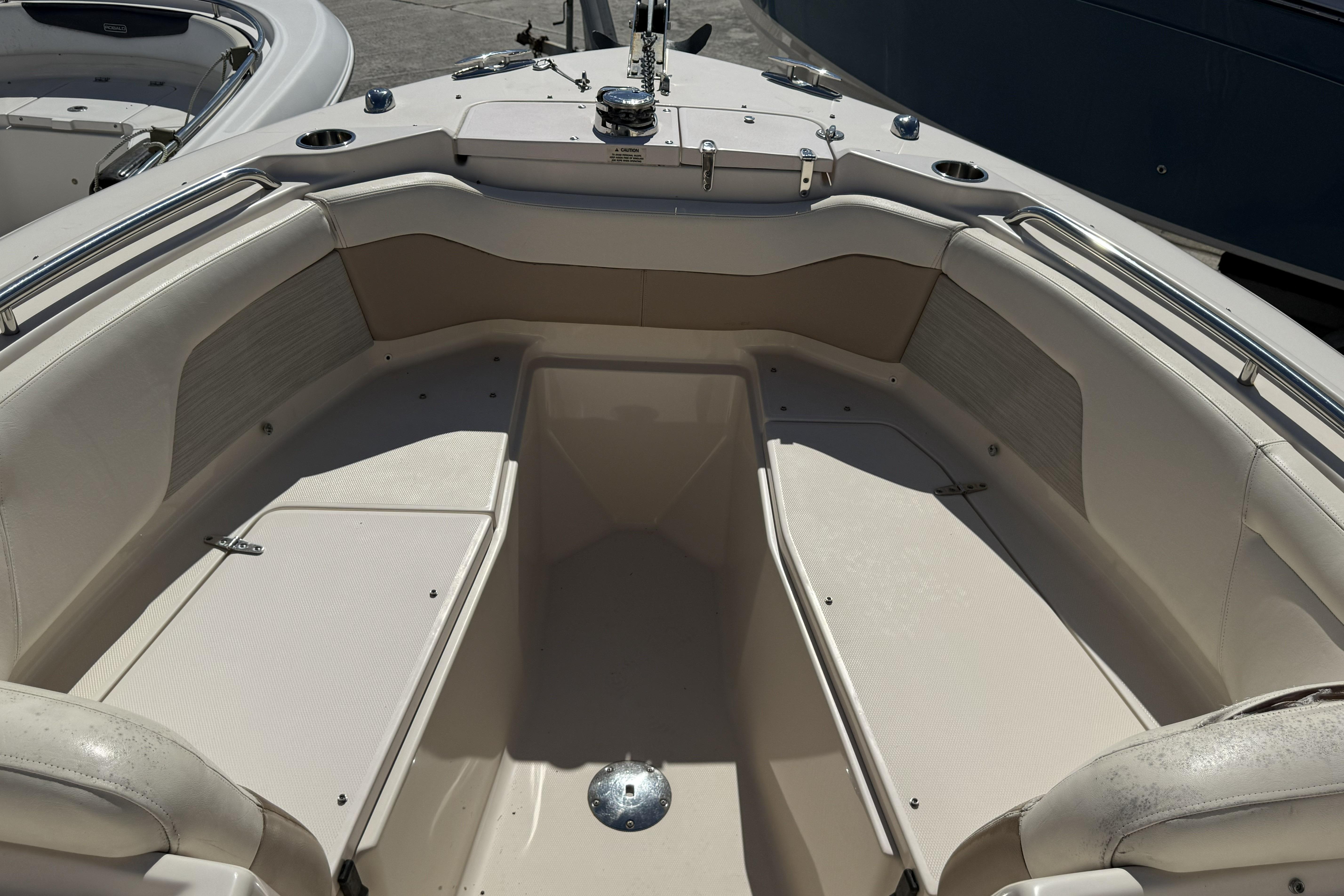 2014 Grady-White Freedom 275 boat interior with spacious seating and sleek design.