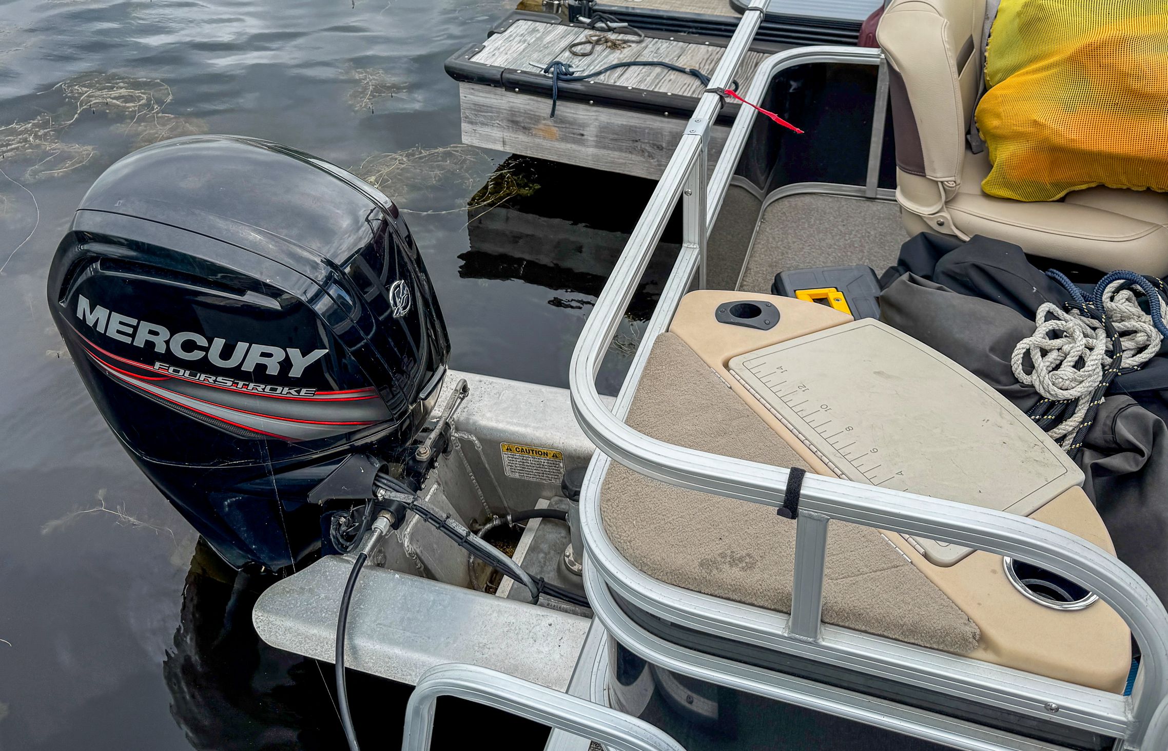 2017 Sun Tracker Fishin' Barge 20 DLX - 2