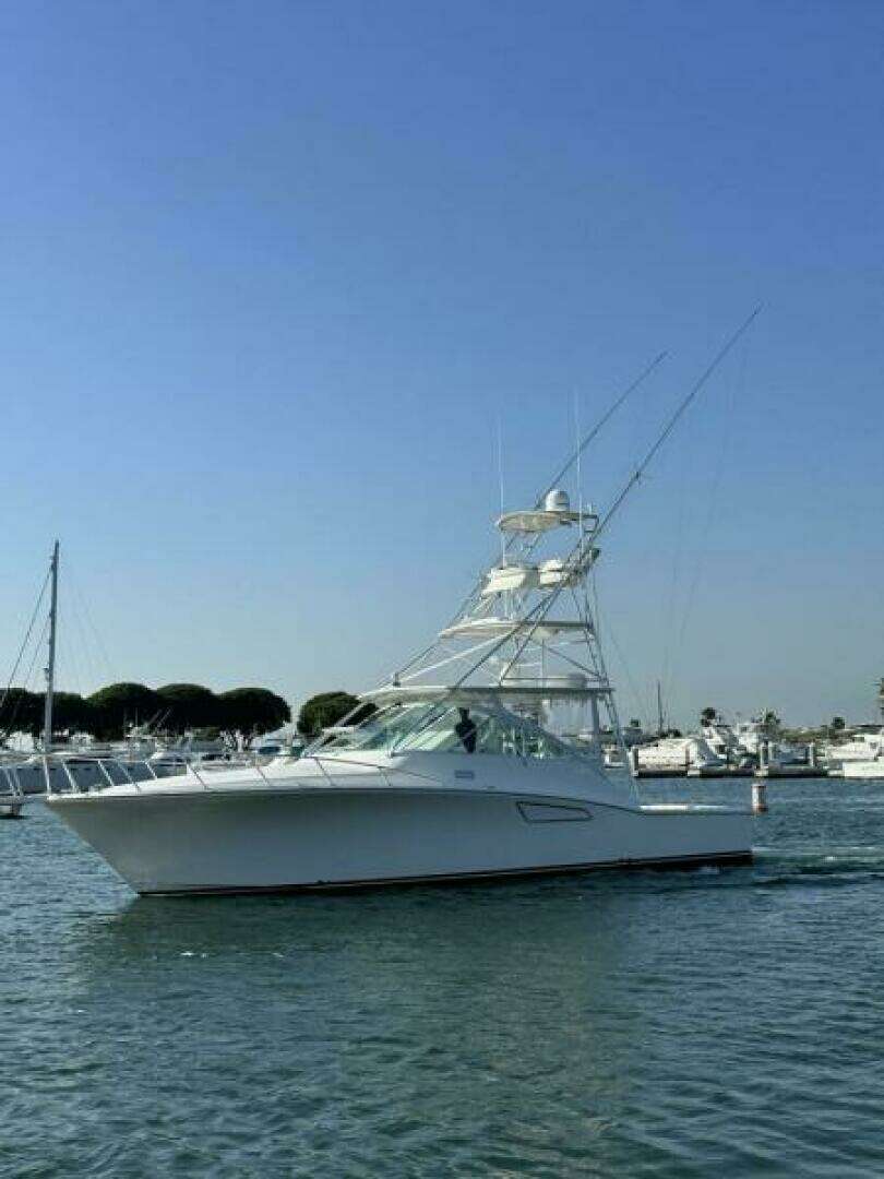 2006 Cabo 40 Express - Image 63