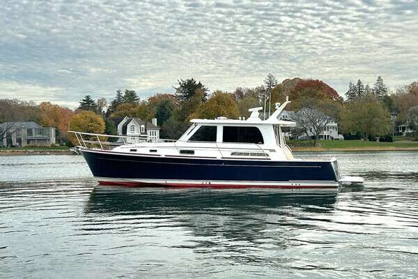 2017 Sabre 42 Salon Express