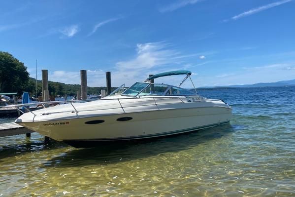 1998 Sea Ray 280 Cuddy Cabin