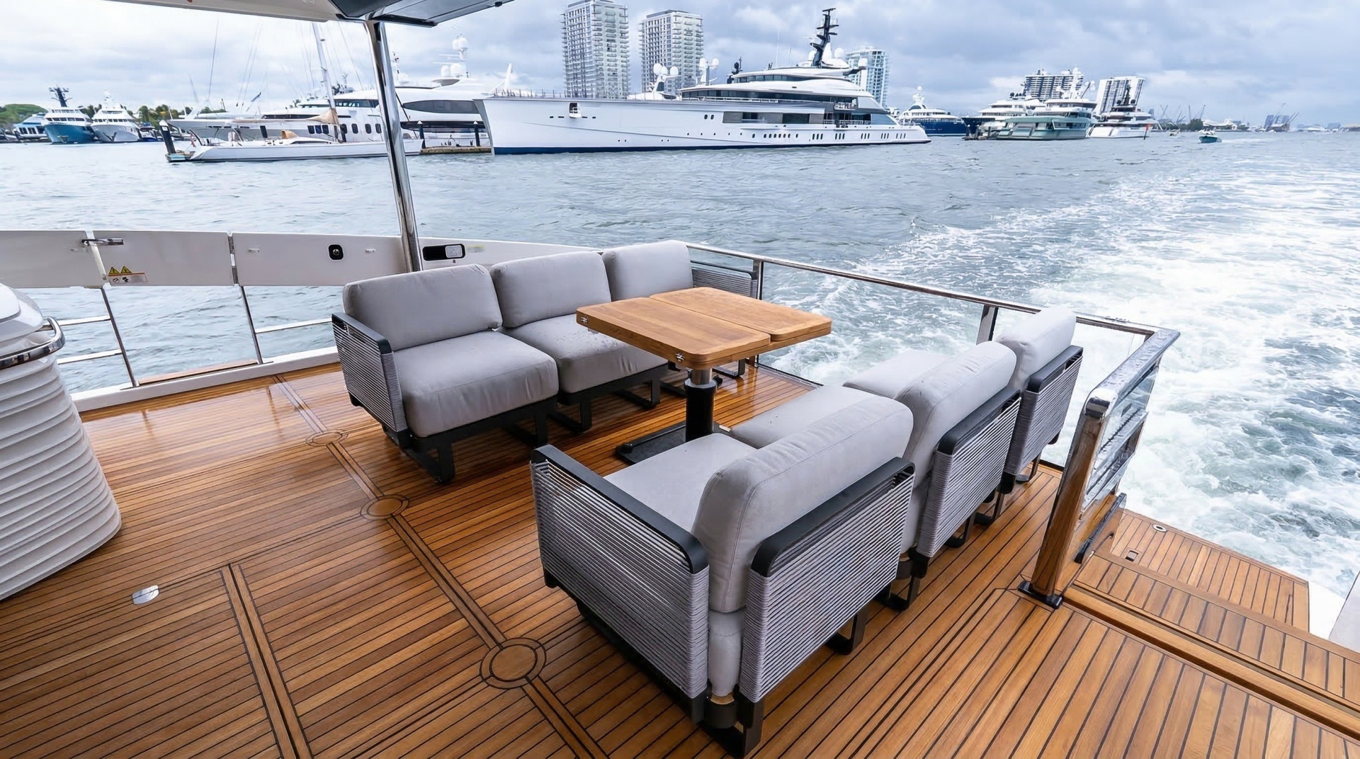 2027 Absolute Navetta 70 - Image 8