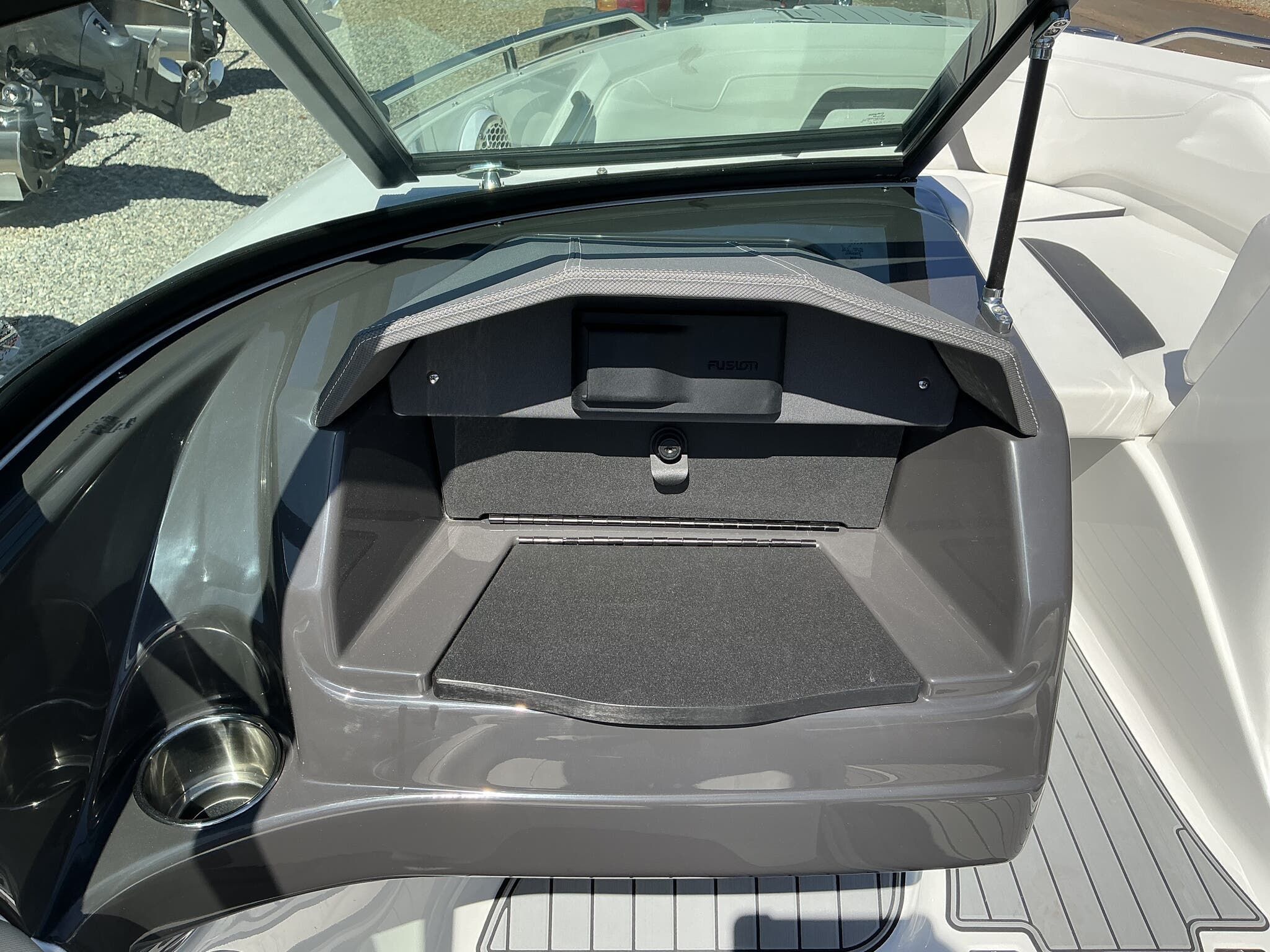 2025 Monterey 224FS - 14