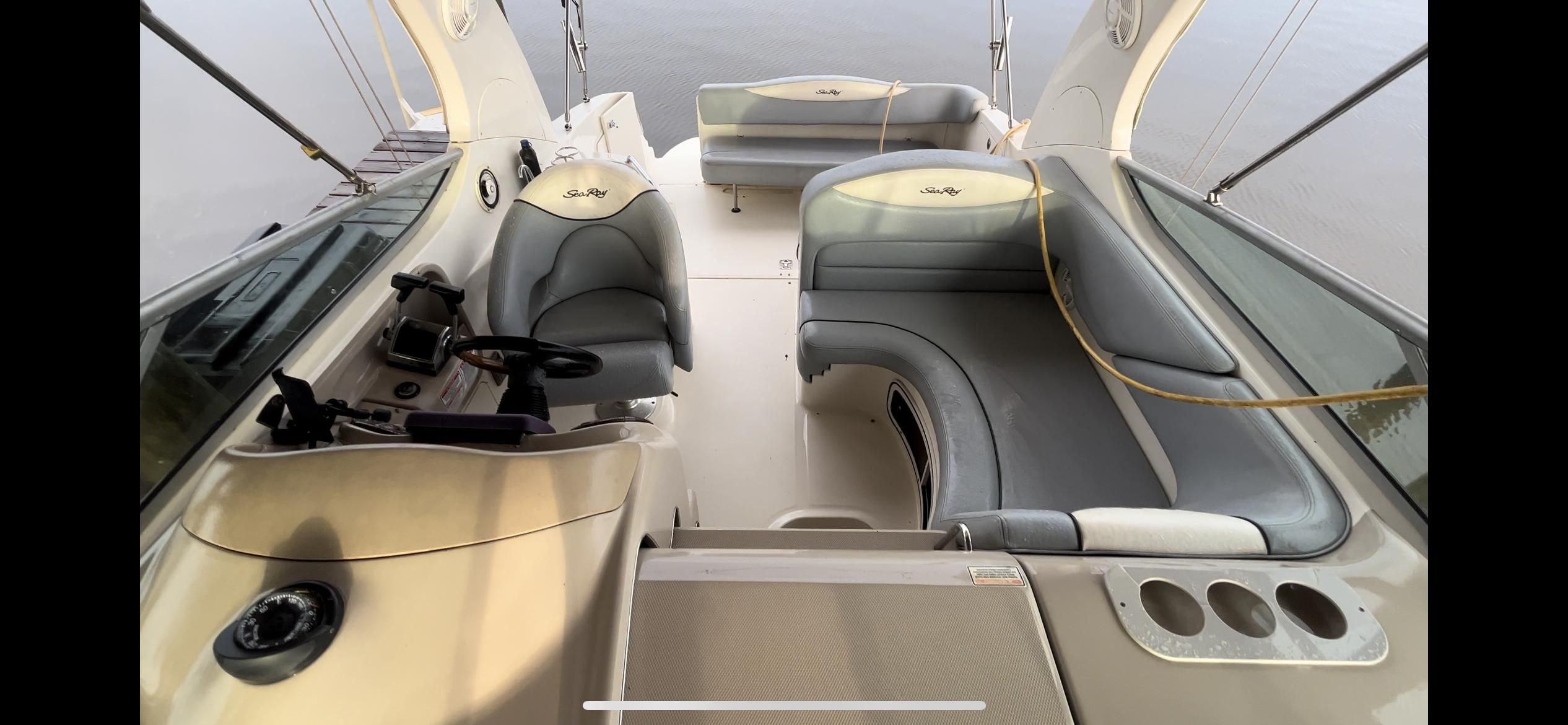 2004 Sea Ray Sundancer 280 - 23