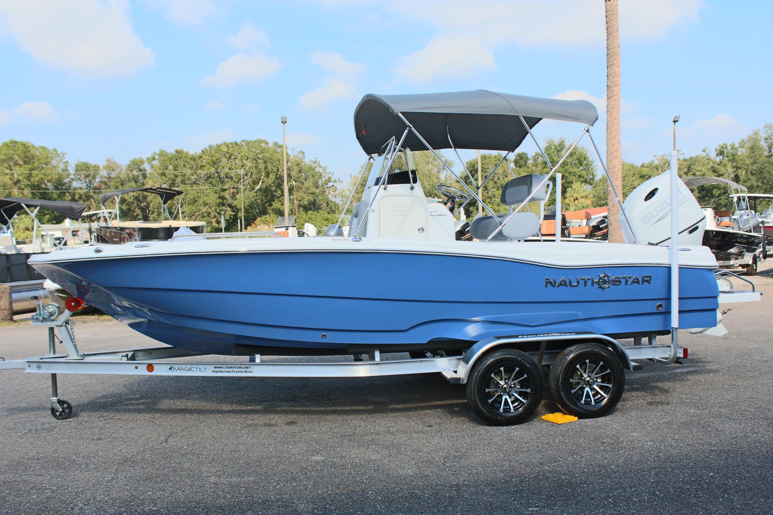 2025 NauticStar 211 Hybrid