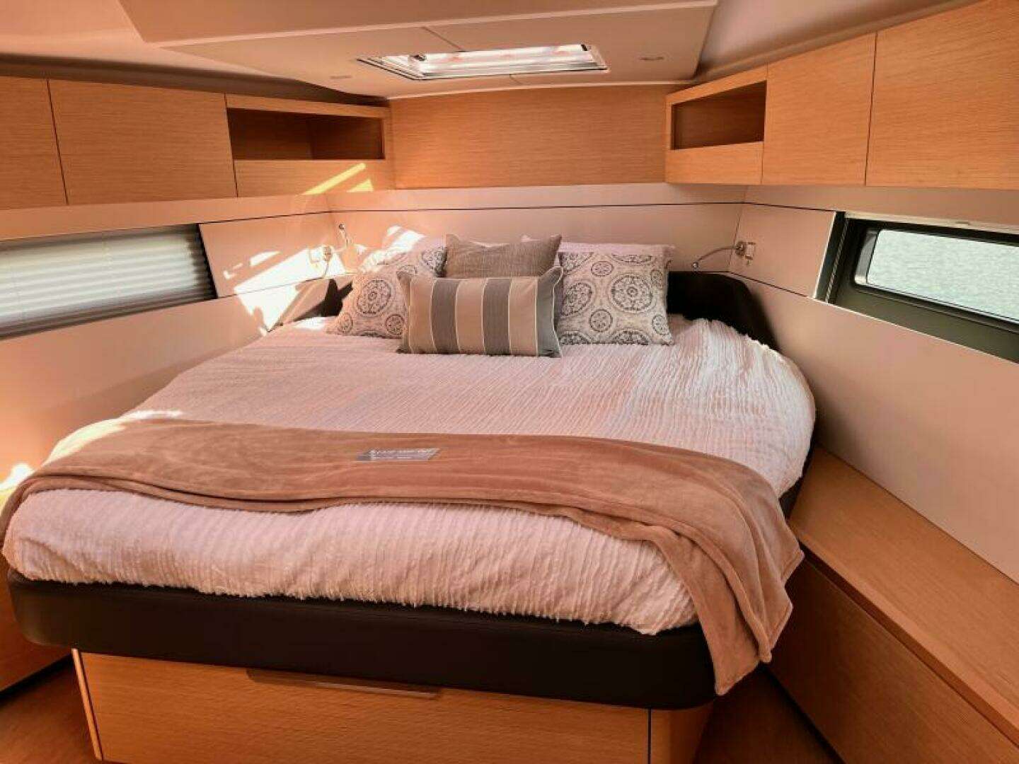 2023 Hanse 460 - Image 23