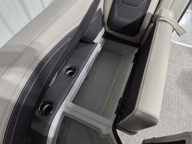 2026 BARLETTA BOATS Cabrio 22M - 32