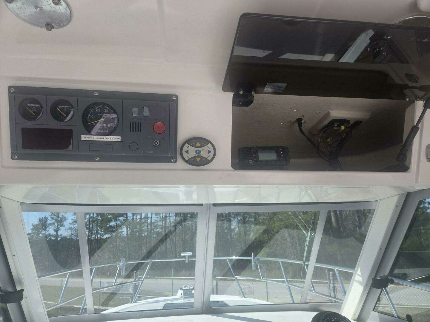 2008 True World Marine TE2810 - Image 29