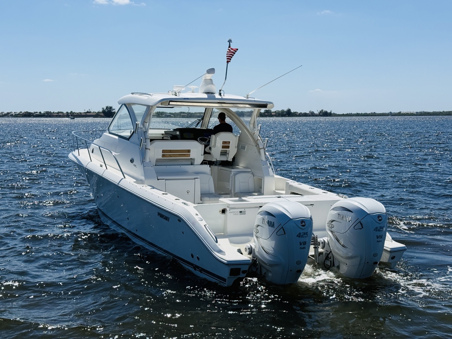 2021 Pursuit OS 355 - Image 11