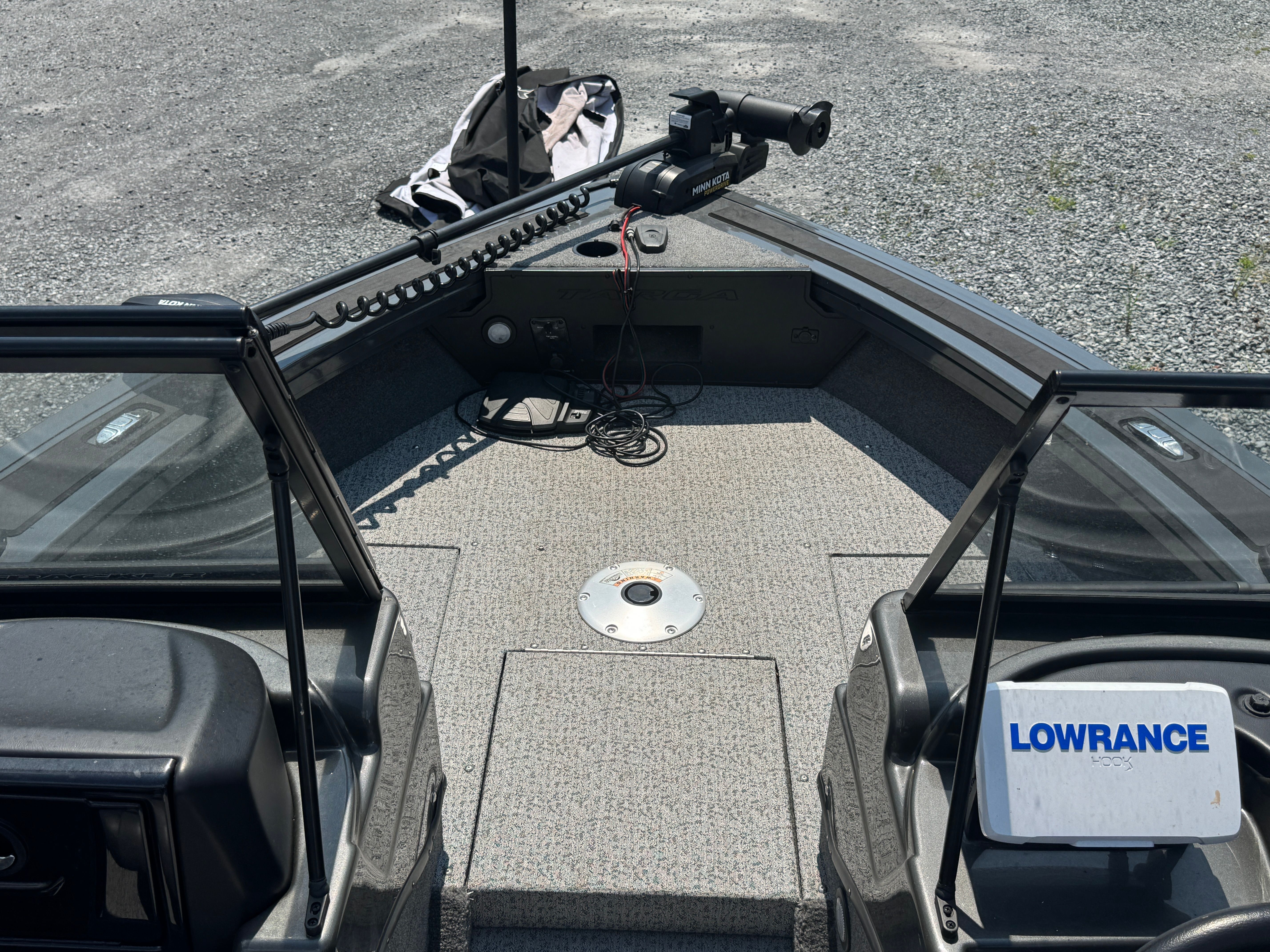 2021 TRACKER TARGA V18 - Image 15