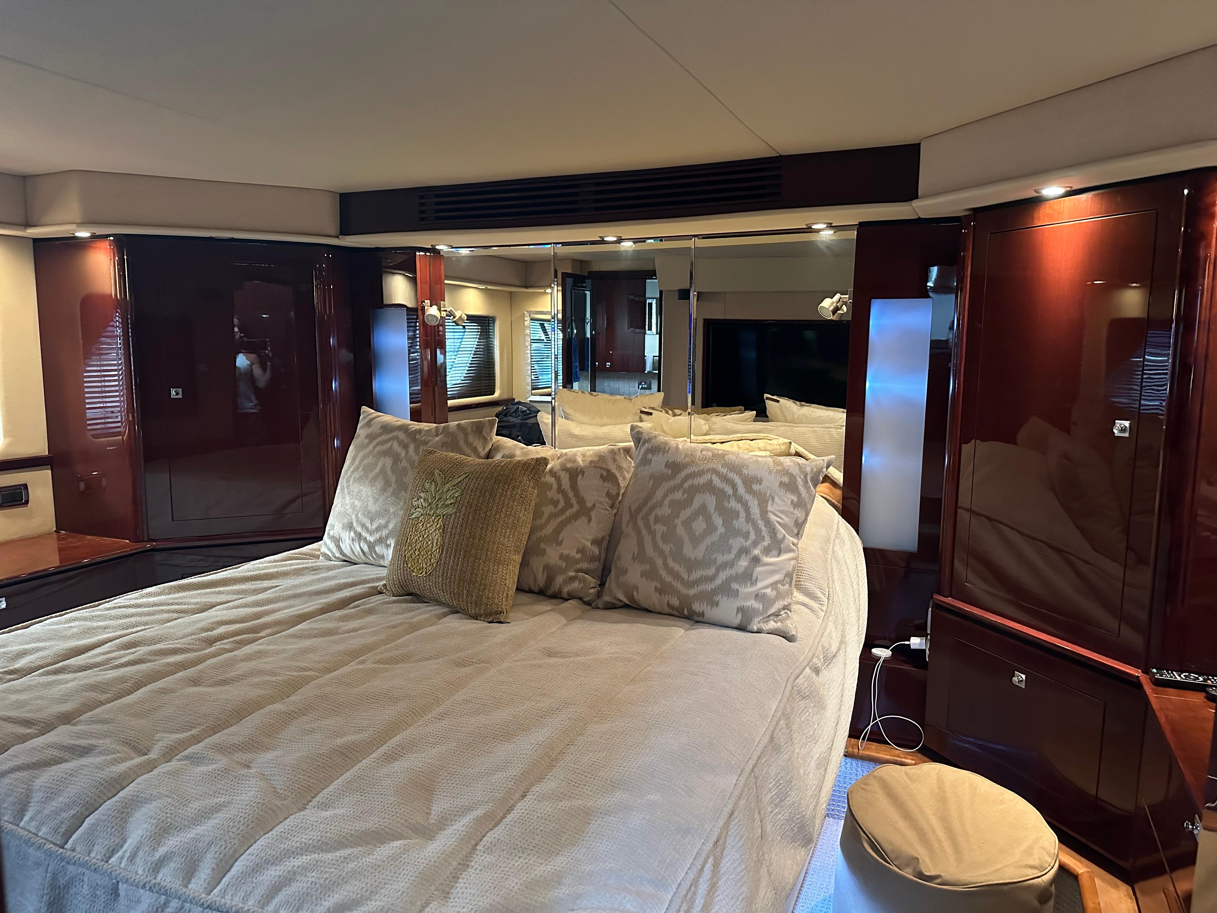 2009 Sea Ray 55 Sundancer - 58