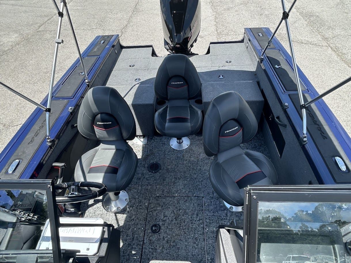 2024 Tracker Targe V18 Combo - 13