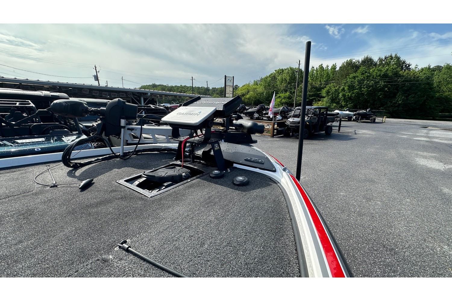 2023 Nitro Z20 Pro boat with advanced Garmin navigation system, parked outdoors.