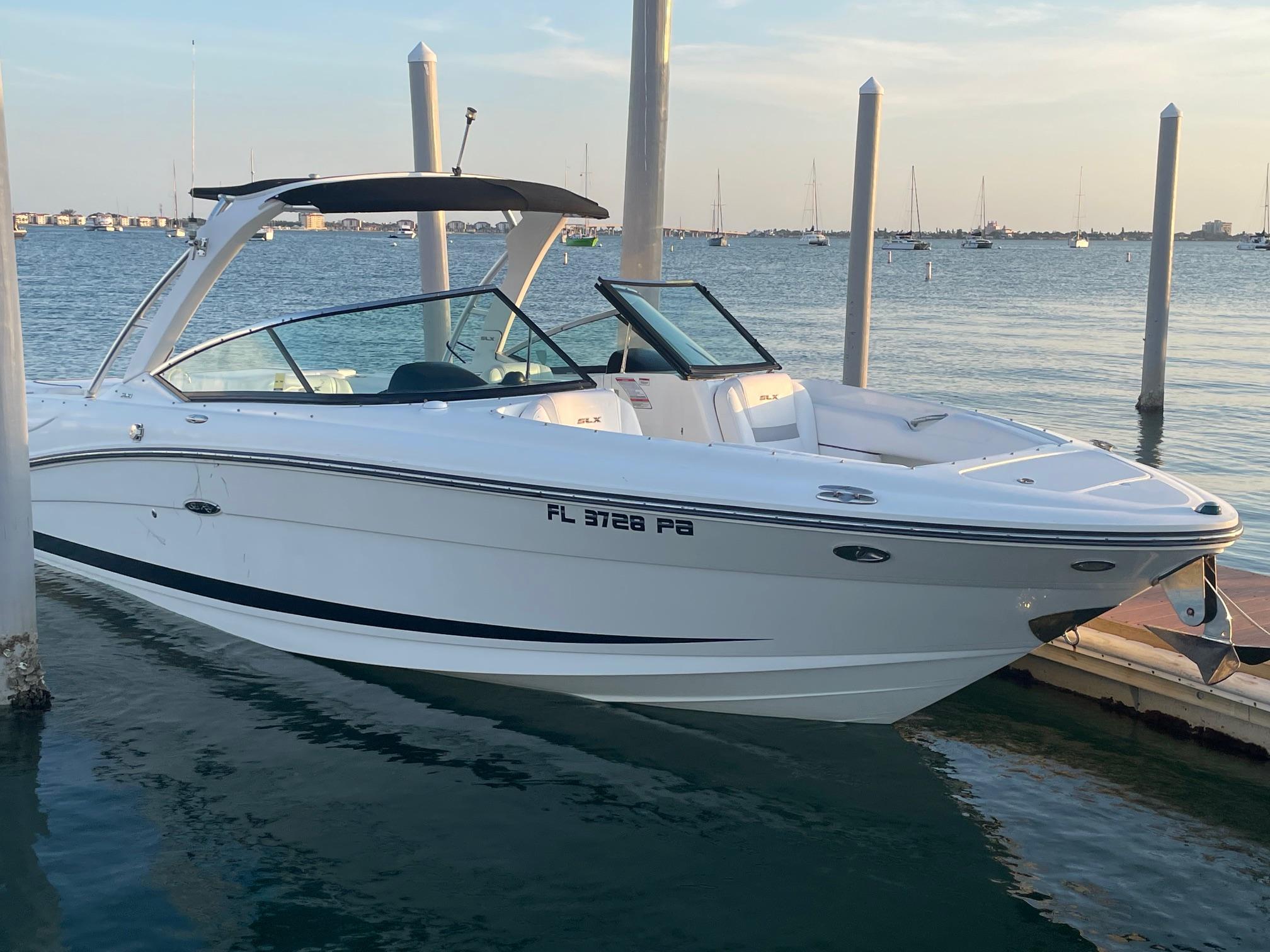 2009 Sea Ray 270 Select EX