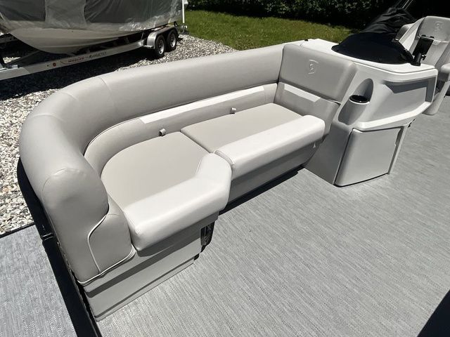 2026 Godfrey Marine Xperience 2286 SBX Sport Tube 27 In. Package - 18