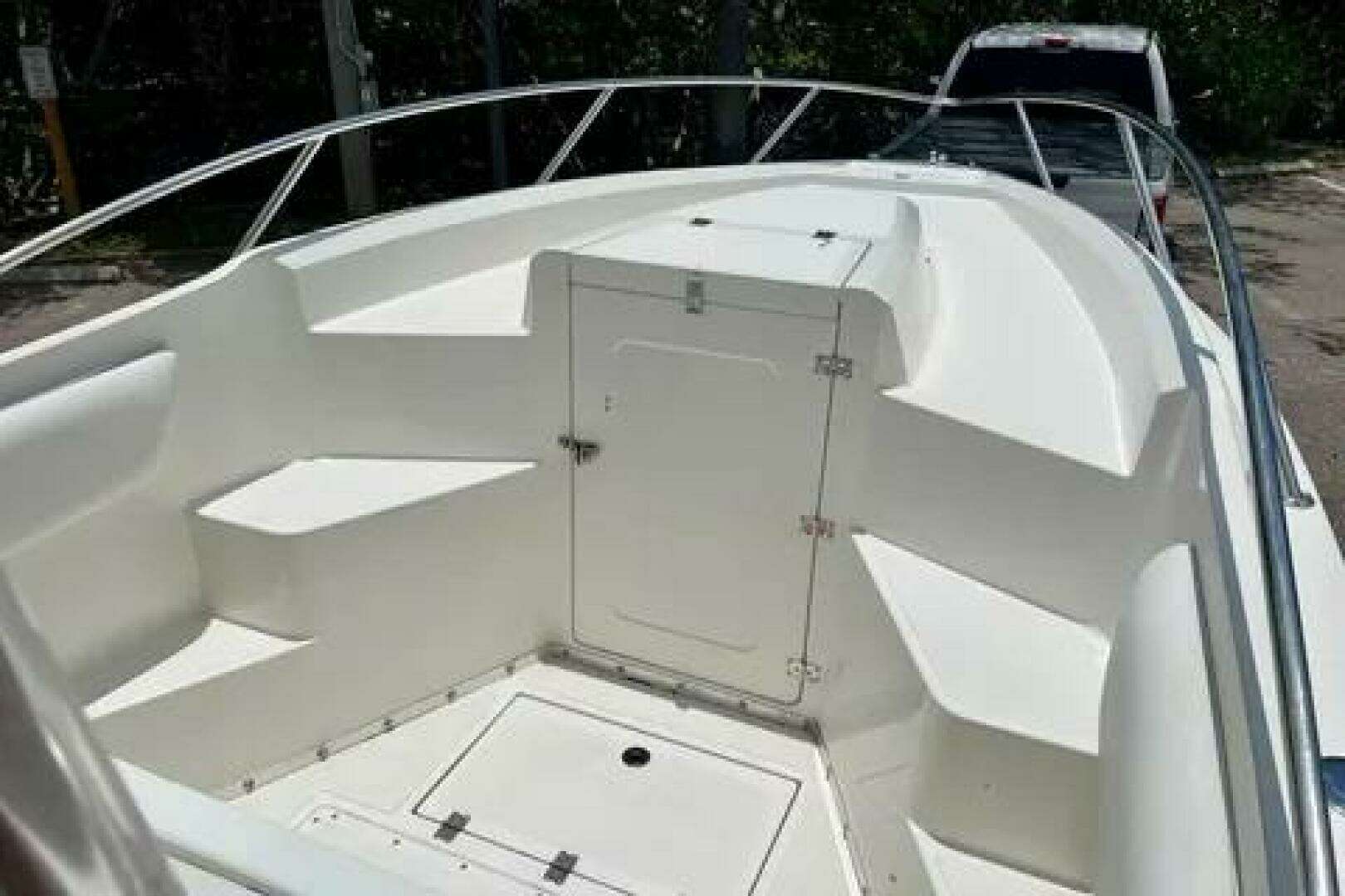 1994 Fountain 31 Center Console - Image 7