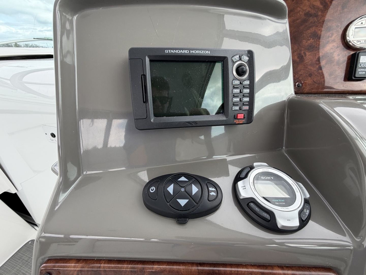 2013 Rinker 360 Express Cruiser - Image 36