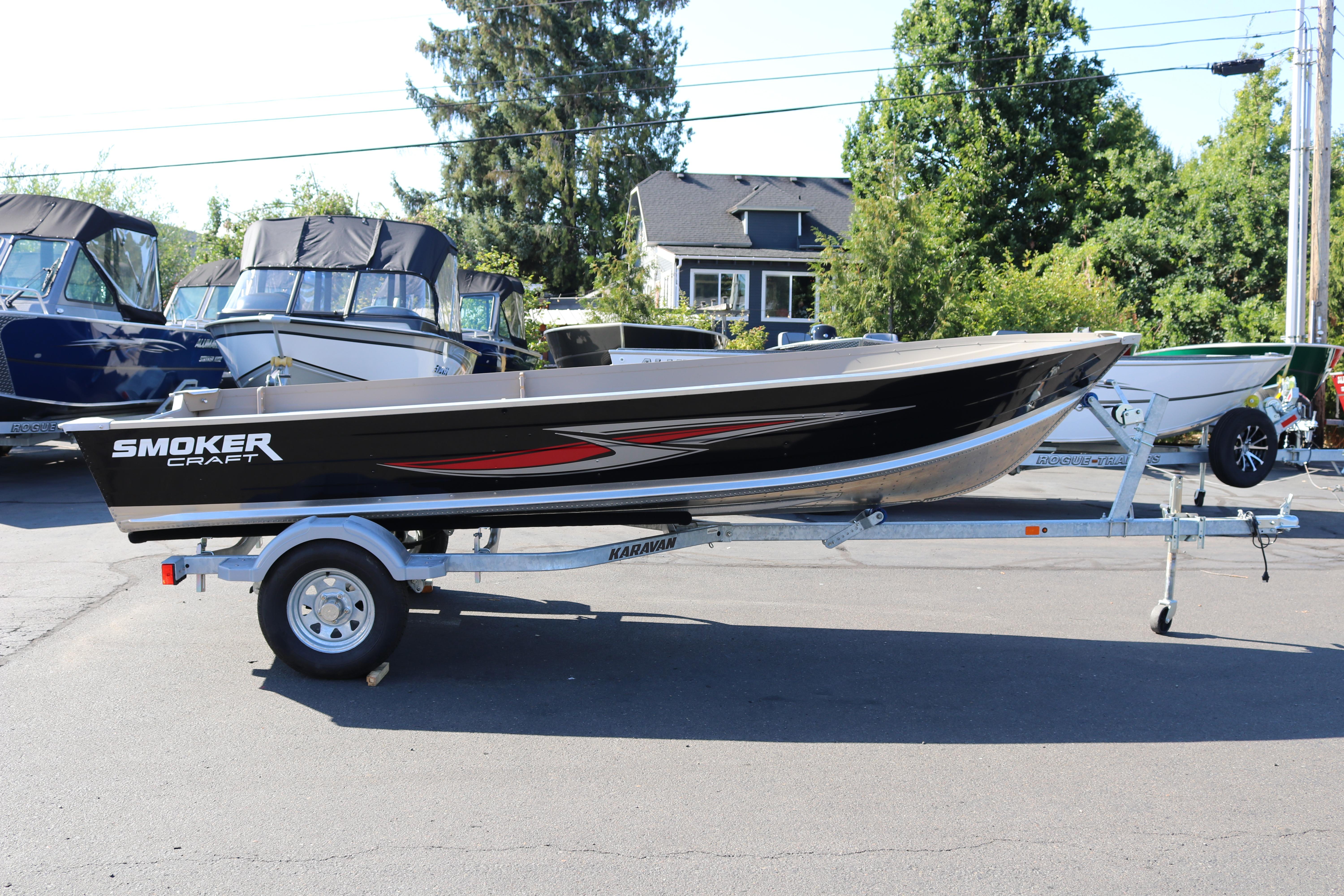 2025 Smoker Craft Voyager 16