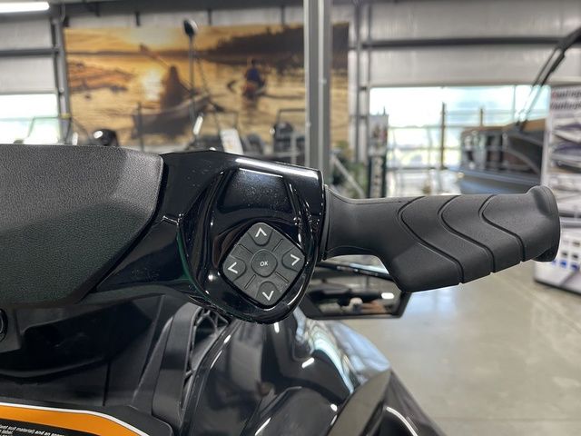 2026 Sea-Doo GTI SE 170 - 17