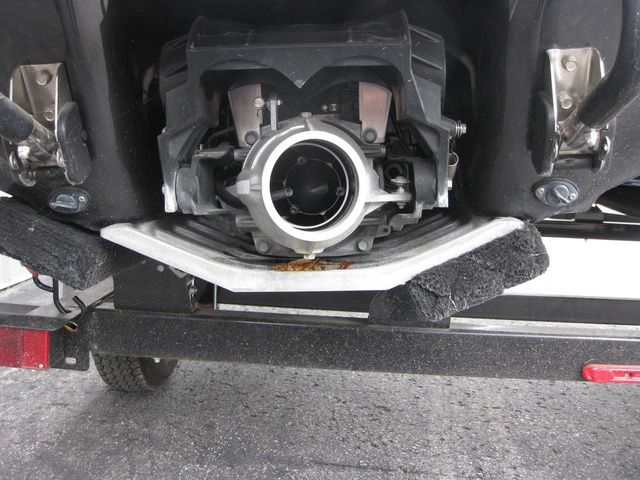 2019 Yamaha WaveRunner GP1800R - 25