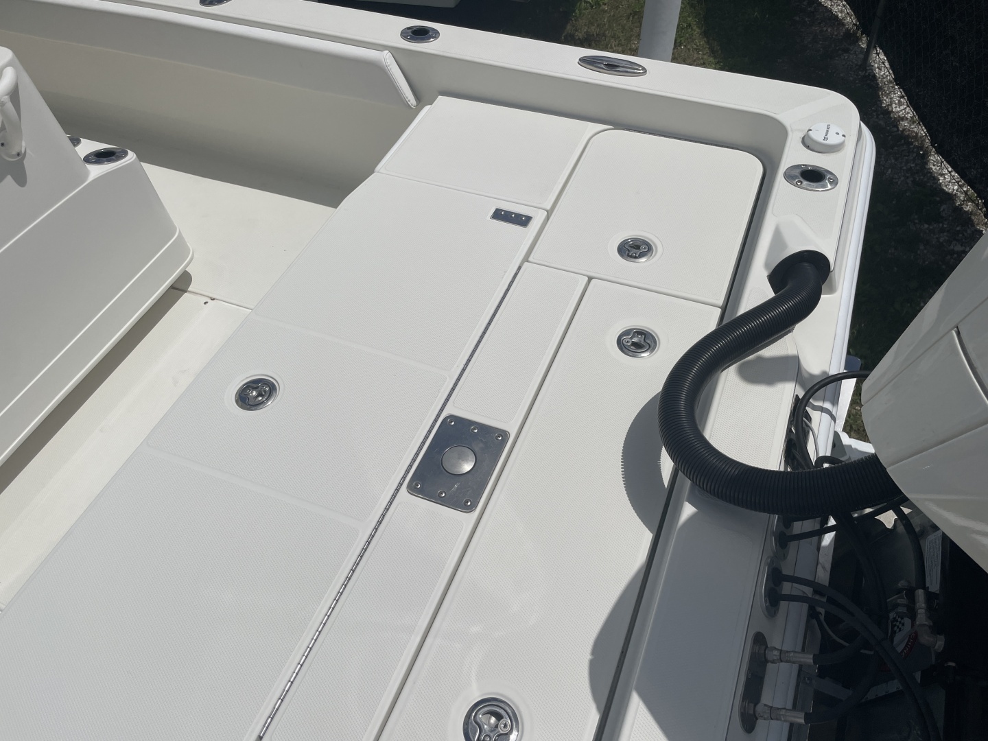 2022 Ranger 2510 Bay - Image 24