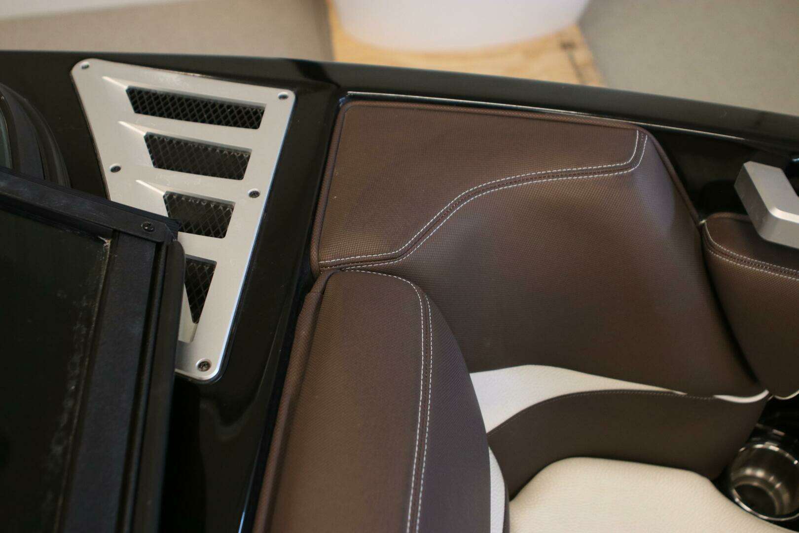 2018 Supra SR - Image 15