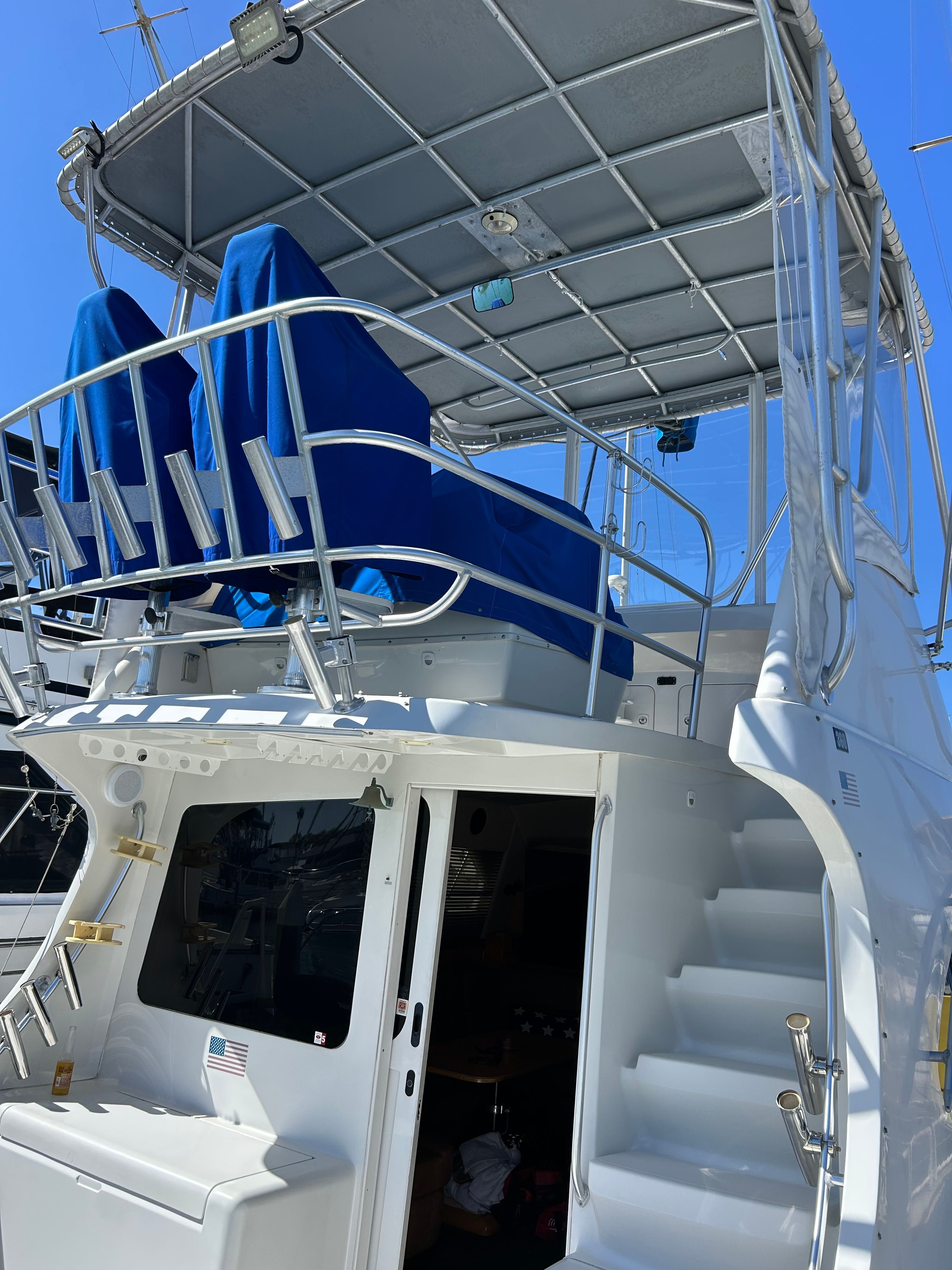 2000 Luhrs Tournament 360 Convertible - 4