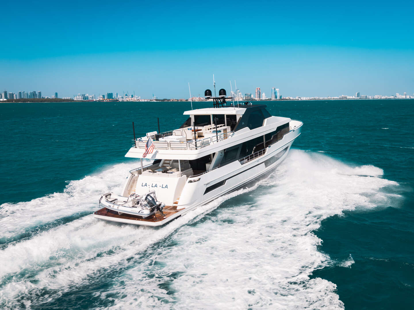 2024 Ocean Alexander 32L - Image 12