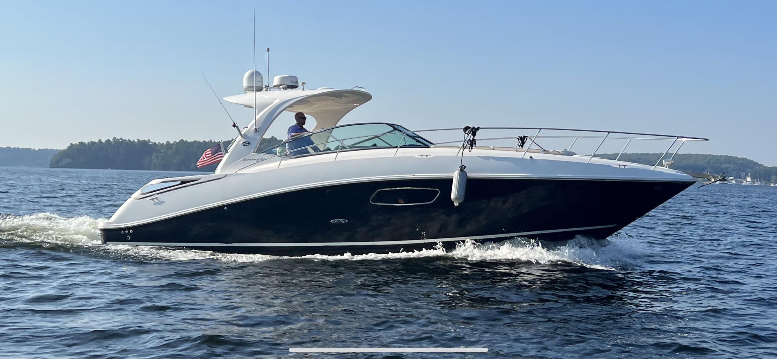 2012 Sea Ray Sundancer 370
