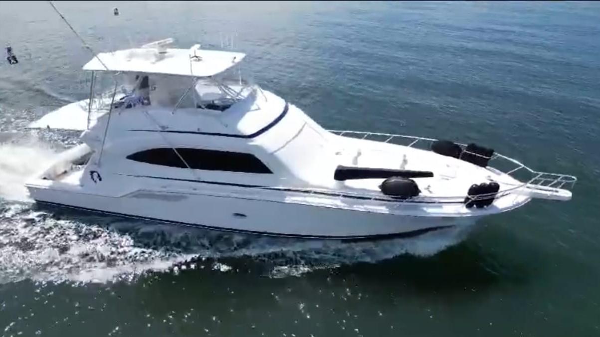 2008 Bertram 670 Convertible