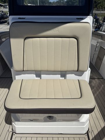 2026 Yamaha Boats 255 FSH Sport E - 22