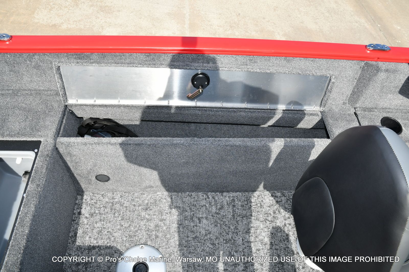 2026 Tracker Pro Guide V-175 WT w/150HP - 59