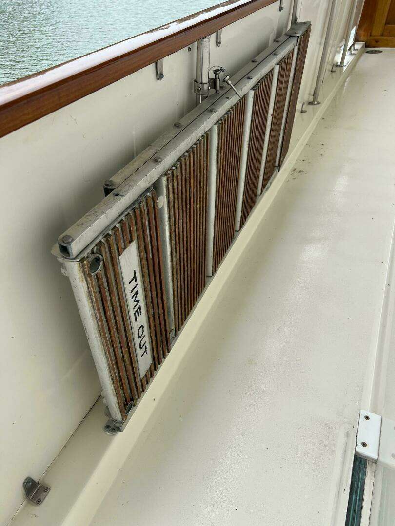 1984 Hatteras 61 CPMY - Image 17