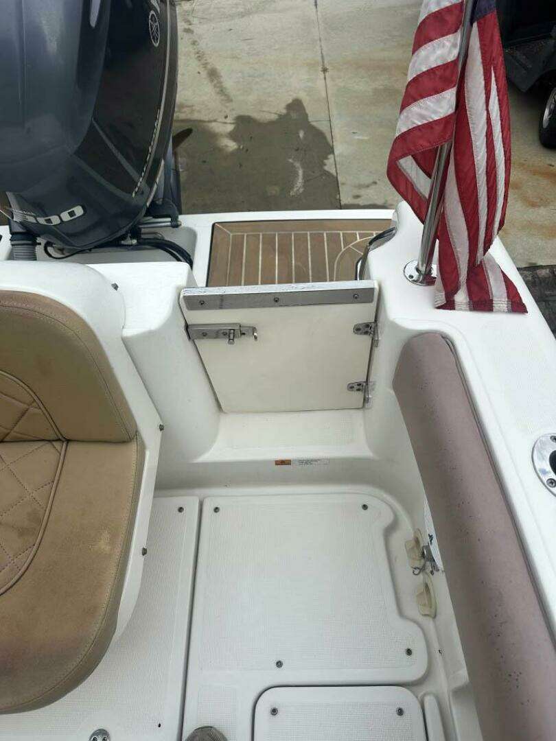 2016 Chris-Craft — - Image 5
