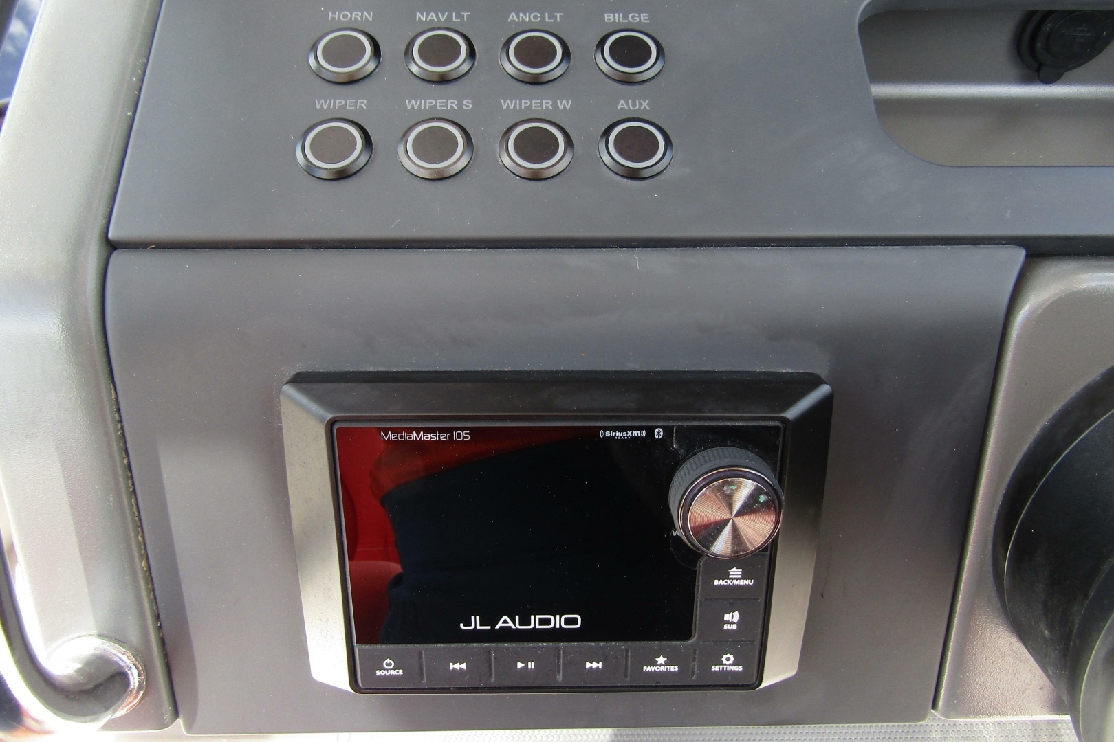 2024 Nimbus Tender 8 - Image 19