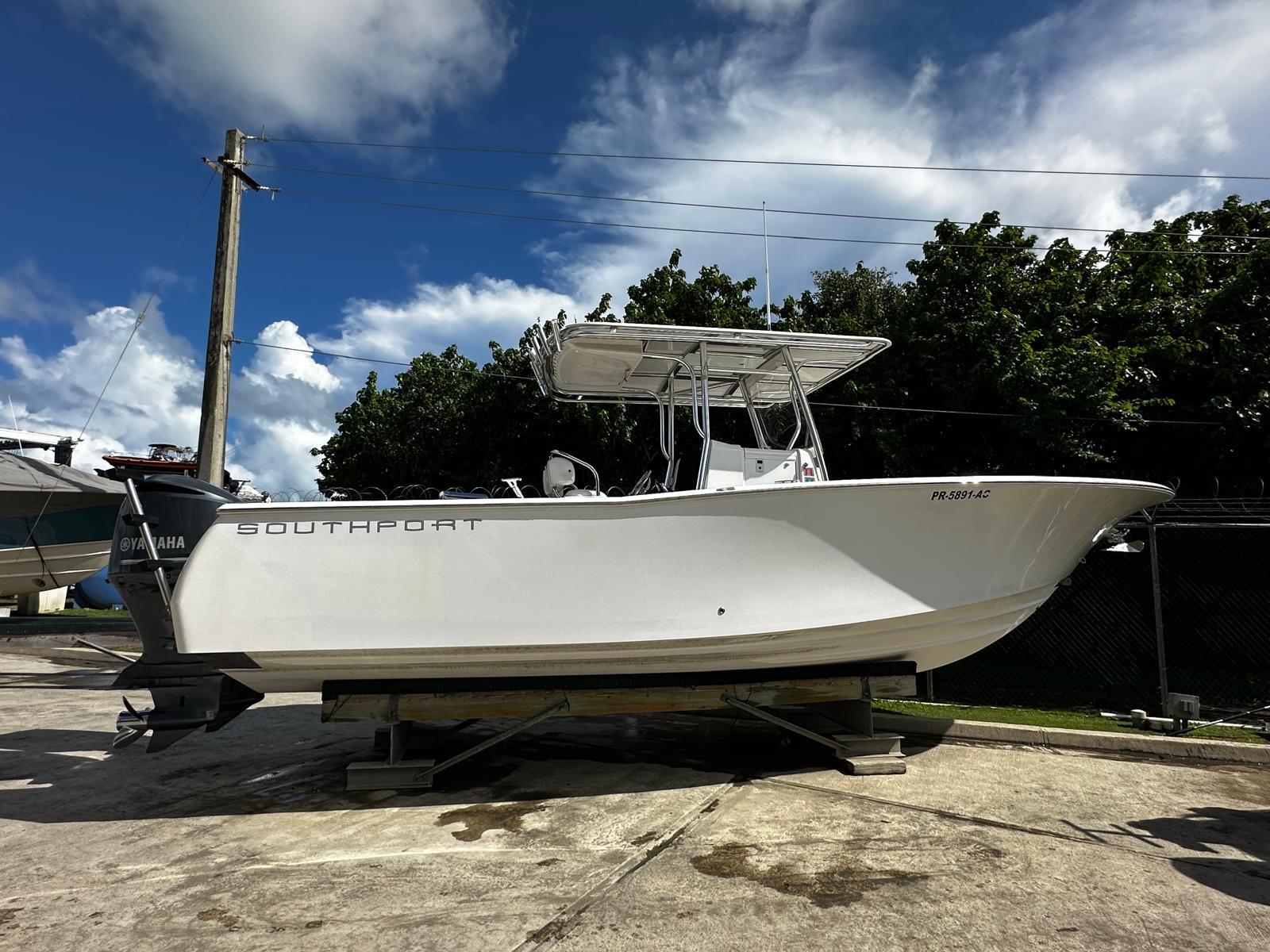 2009 Southport 28 Center Console